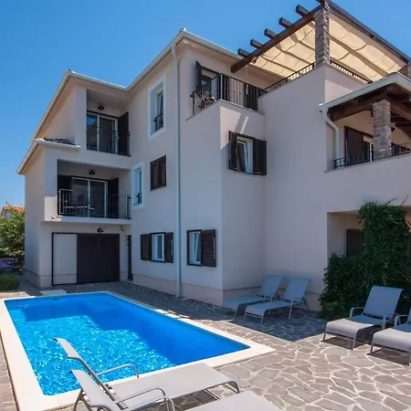 Casa Franka Brodarica (Sibenik-Knin)