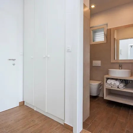 Apartment Casa Franka Brodarica (Sibenik-Knin)