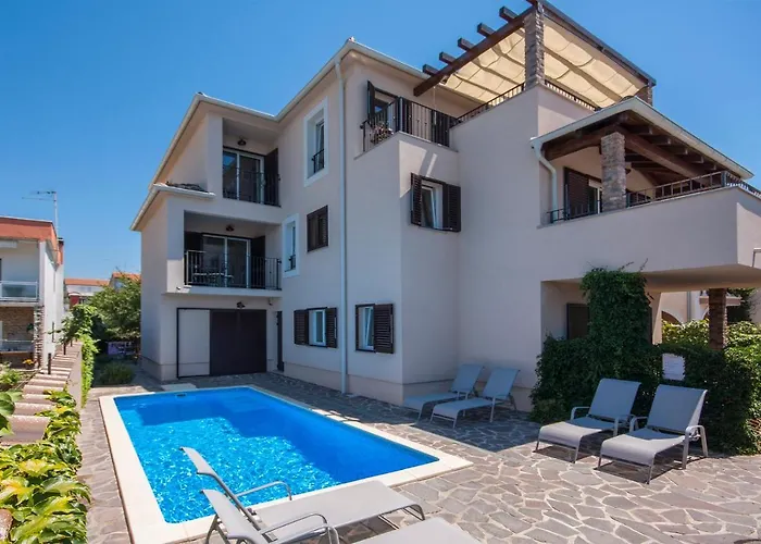 Casa Franka Brodarica (Sibenik-Knin)