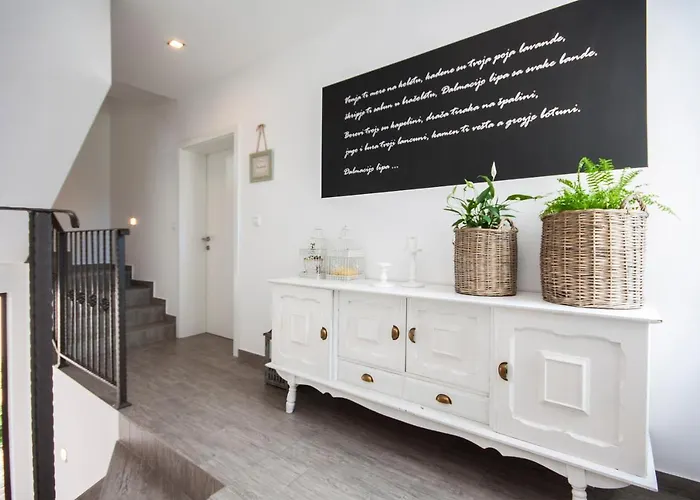 Apartament Casa Franka *